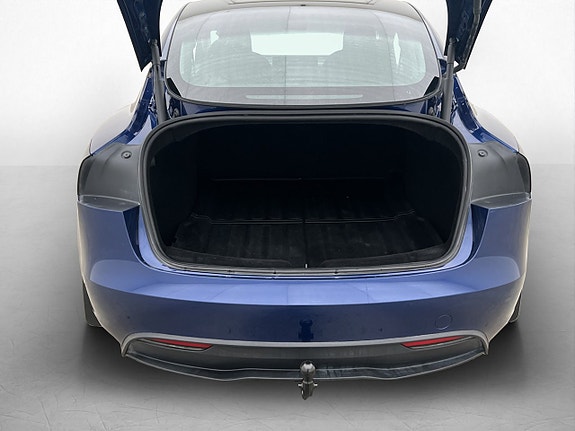 Tesla Model 3 30 of 30