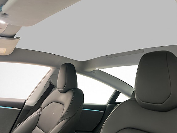 Tesla Model 3 12 of 30