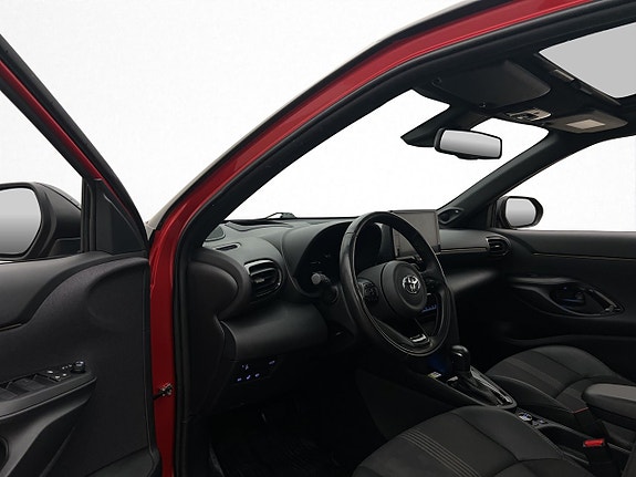 Toyota Yaris Cross 9 of 30
