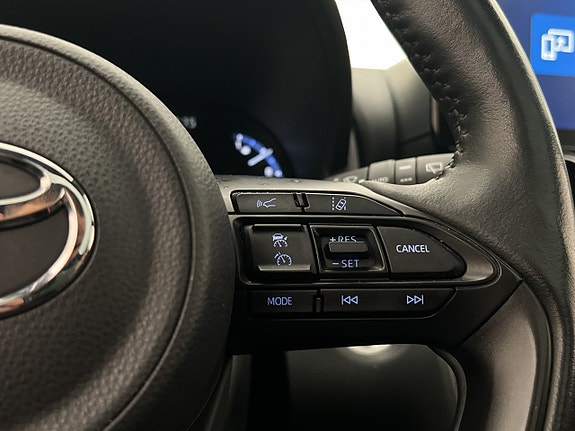 Toyota Yaris Cross 18 of 30
