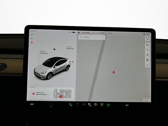 Tesla Model Y 19 of 30