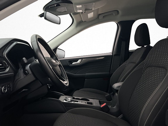 Ford Kuga 11 of 30