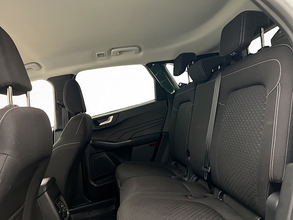 Ford Kuga 25 of 30