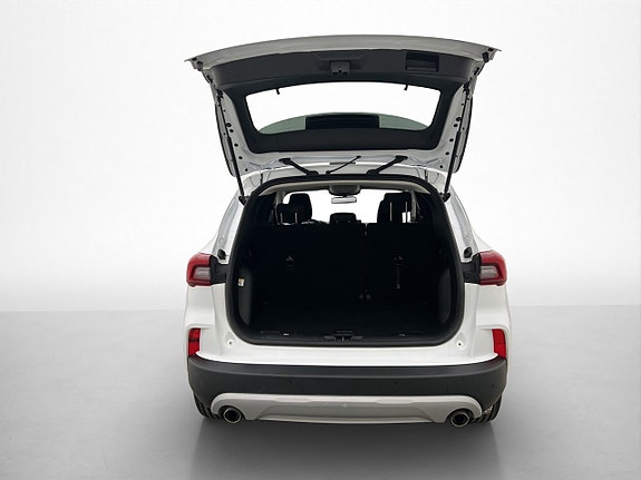 Ford Kuga 26 of 30