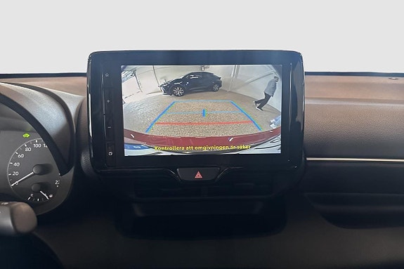 Toyota Yaris 11 of 12