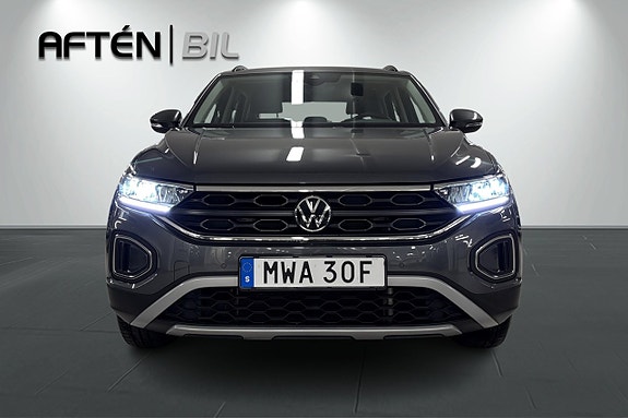 Volkswagen T-Roc 3 of 22