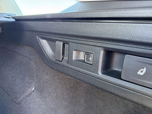 Skoda Superb 13 of 16