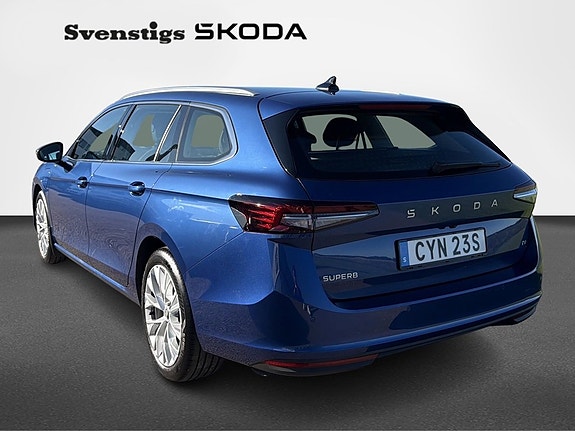 Skoda Superb 5 of 16