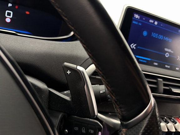 Peugeot 3008 16 of 28