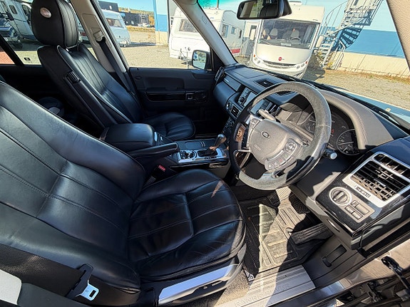 Land Rover Range Rover 8 of 9