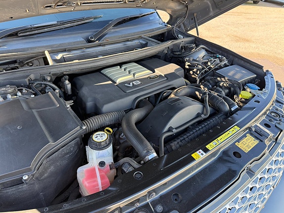 Land Rover Range Rover 9 of 9