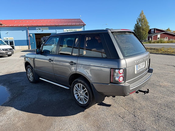 Land Rover Range Rover 3 of 9