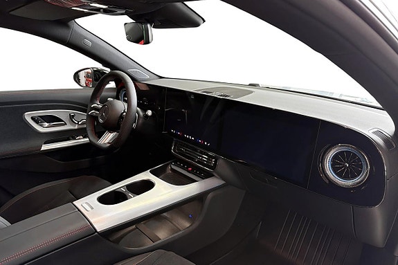 Mercedes-Benz CLA250+ 8 of 12