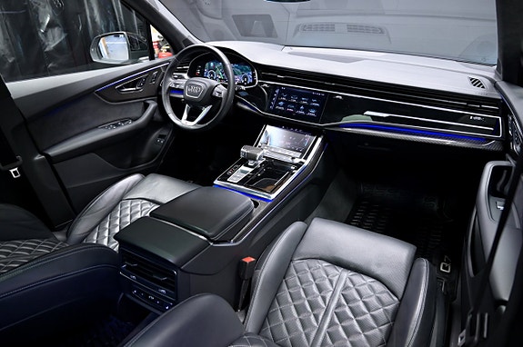 Audi Q7 17 of 30