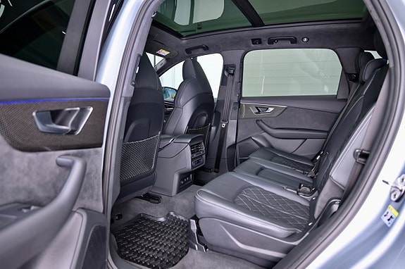 Audi Q7 12 of 30