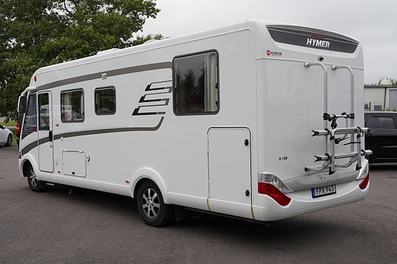 Hymer B 708 PL Ed-S 177HK Aut / ALDE / AC / Ugn / Hydralben / Välut 4 of 30
