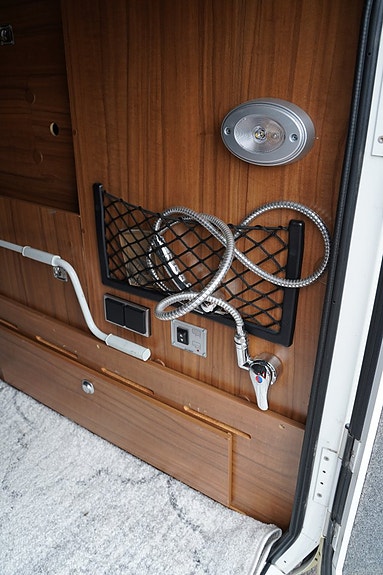 Hymer B 708 PL Ed-S 177HK Aut / ALDE / AC / Ugn / Hydralben / Välut 27 of 30