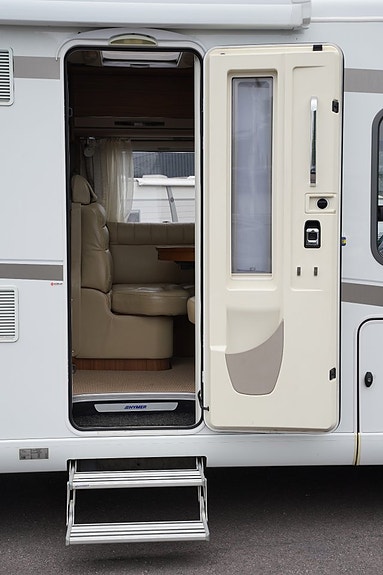 Hymer B 708 PL Ed-S 177HK Aut / ALDE / AC / Ugn / Hydralben / Välut 8 of 30
