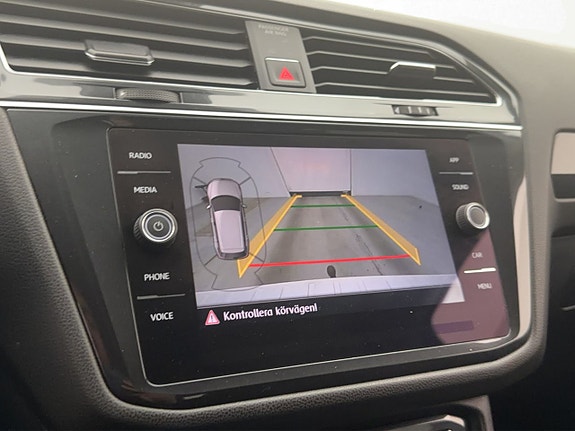 Volkswagen Tiguan Allspace 13 of 30
