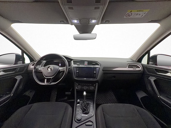 Volkswagen Tiguan Allspace 19 of 30