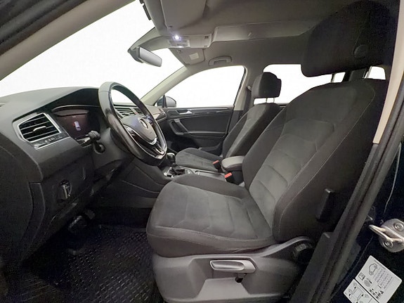 Volkswagen Tiguan Allspace 10 of 30