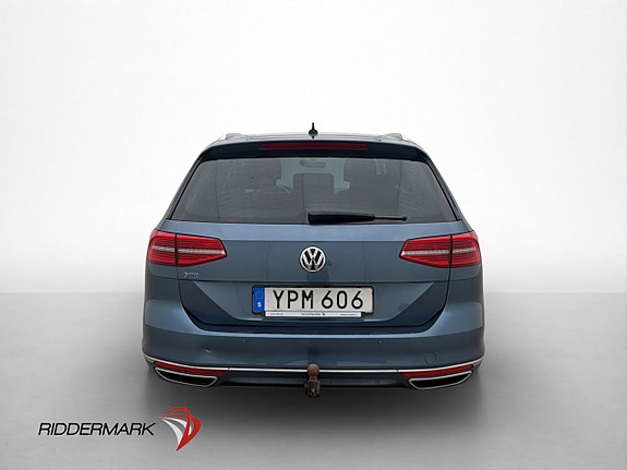 Volkswagen Passat 5 of 30