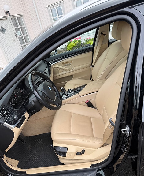 BMW 520d 6 of 17