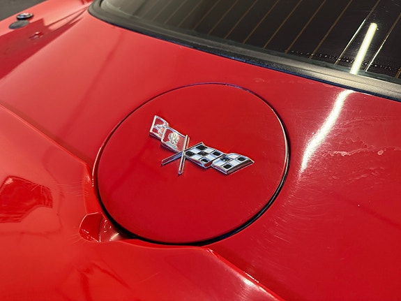 Chevrolet Corvette 17 of 27