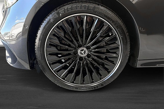 Mercedes-Benz E400 e 5 of 13