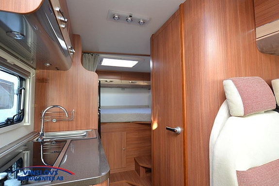 Adria Compact SPX 14 of 18