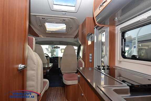 Adria Compact SPX 6 of 18