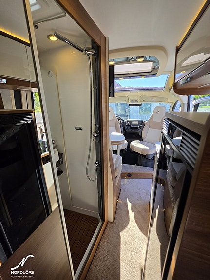 Rapido V68 18 of 21