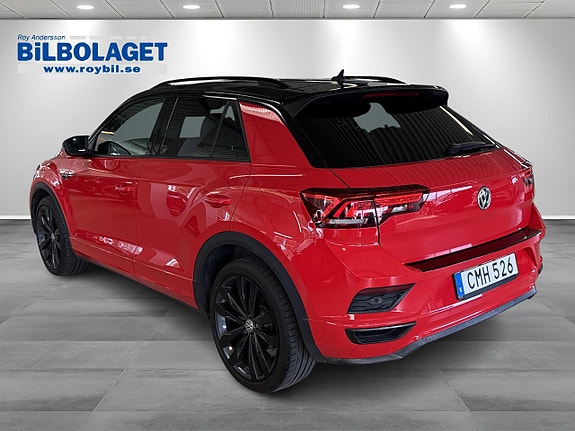 Volkswagen T-Roc 12 of 16