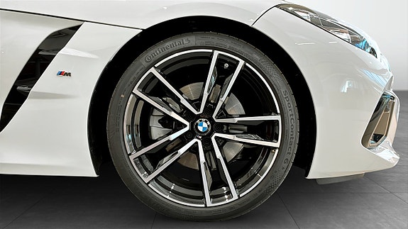 BMW Z4 9 of 9