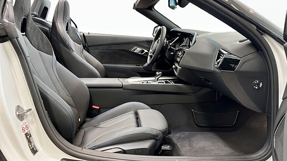 BMW Z4 3 of 9