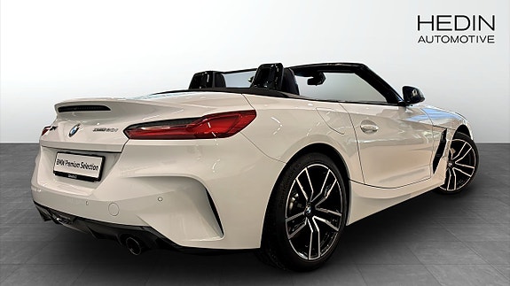 BMW Z4 2 of 9