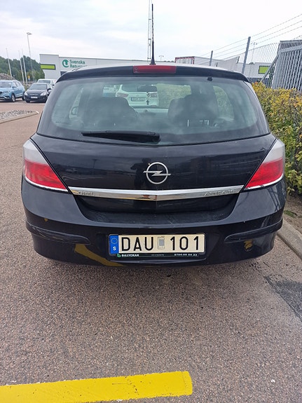 Opel Astra 5 of 5