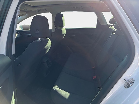 Seat Leon 13 of 15