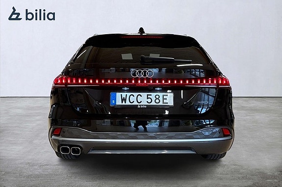 Audi A5 4 of 27