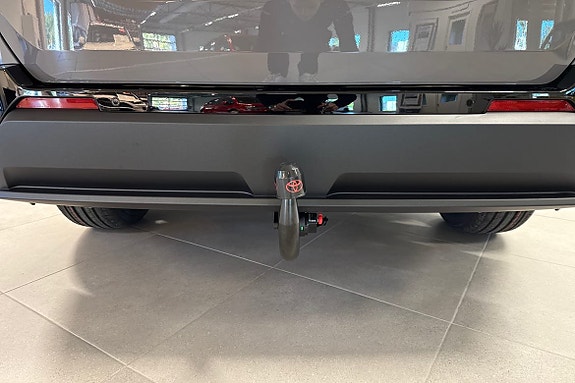 Toyota RAV4 21 of 24