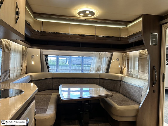 Hobby 720 KFU PRESTIGE 8 of 21