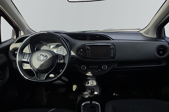 Toyota Yaris 10 of 10