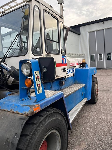 Svetruck 15 ton diesel 2 of 7