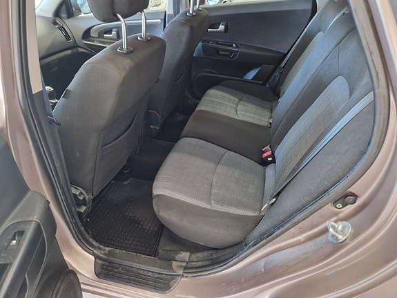 Kia Ceed 11 of 17