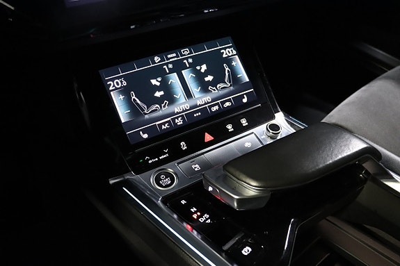 Audi e-tron Sportback 25 of 30