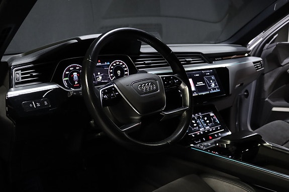 Audi e-tron Sportback 14 of 30