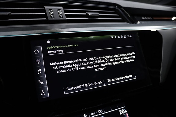 Audi e-tron Sportback 27 of 30