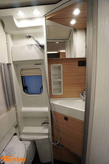 Malibu 640 LE K GT Skyview, Dieselpanna, 4000kg 11 of 18