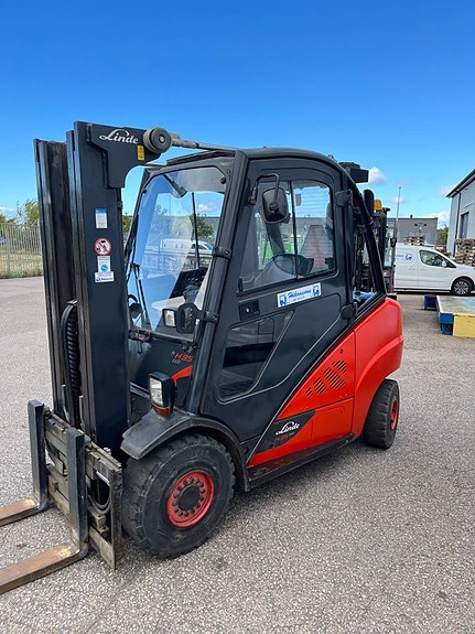 Diesel Truck Linde H35 3 of 7