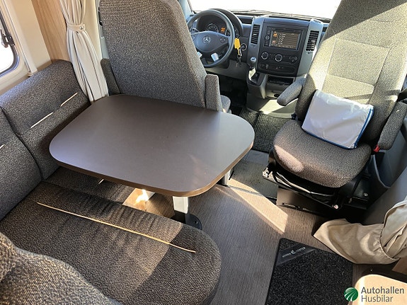 Hymer MLT 570 / Långbädd / Automat / Mercedes 9 of 13
